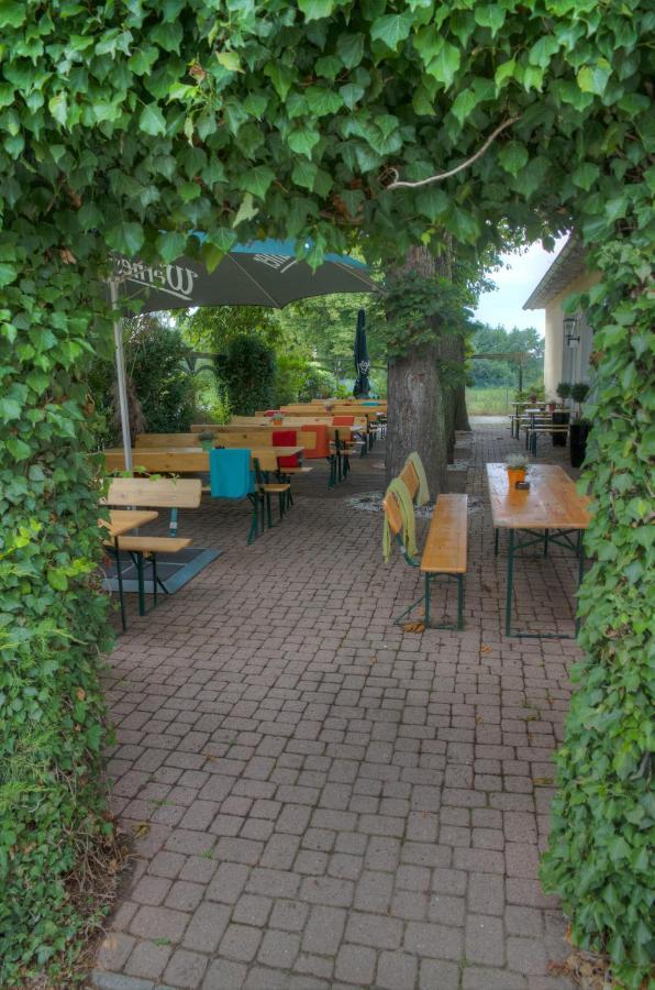 Restaurant Und Pension Zur Nassen Ecke Wittenbeck Eksteriør billede